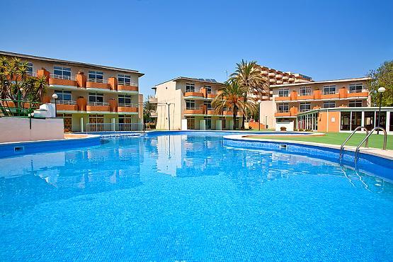 Bj Apartamentos Club Sa Coma Са Кома Екстериор снимка